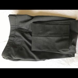 Theory gray pants size 6 - reduced!